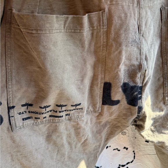 Plantana plantation Relaxed Wide-Leg Cargo Pants in Olive Green with Black Print - Picture 7 of 9